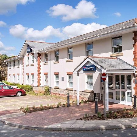 Travelodge Plymouth Roborough Exterior foto
