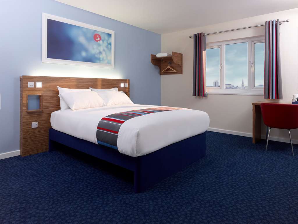 Travelodge Plymouth Roborough Quarto foto