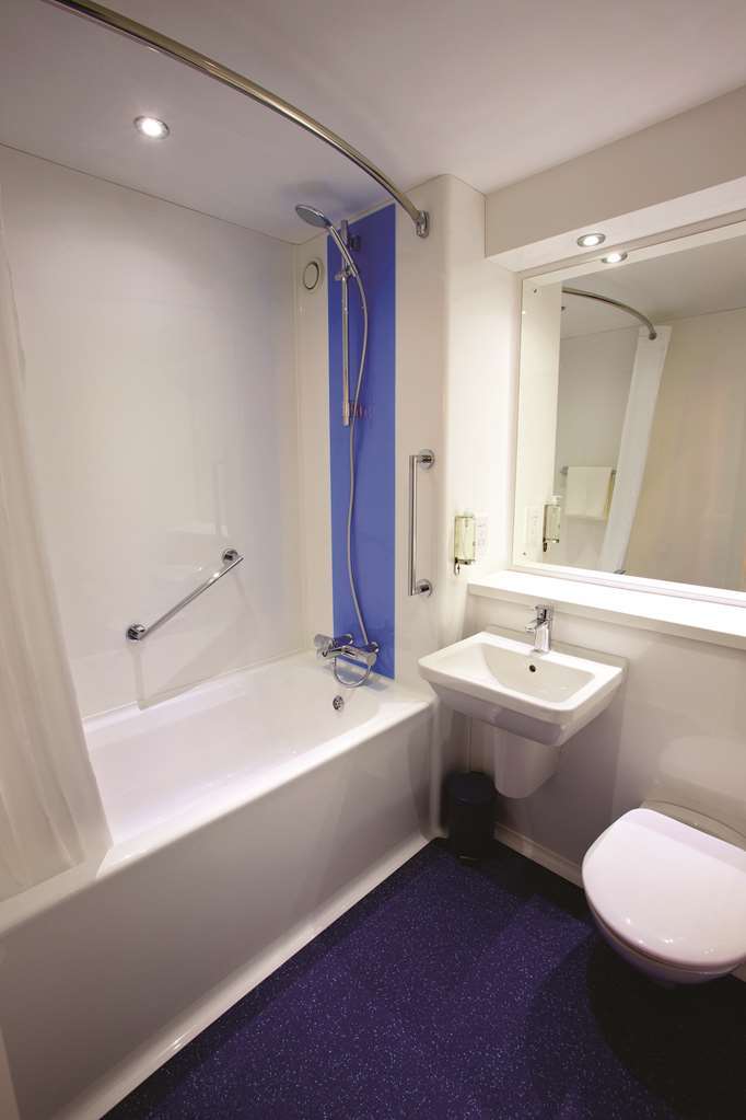 Travelodge Plymouth Roborough Quarto foto