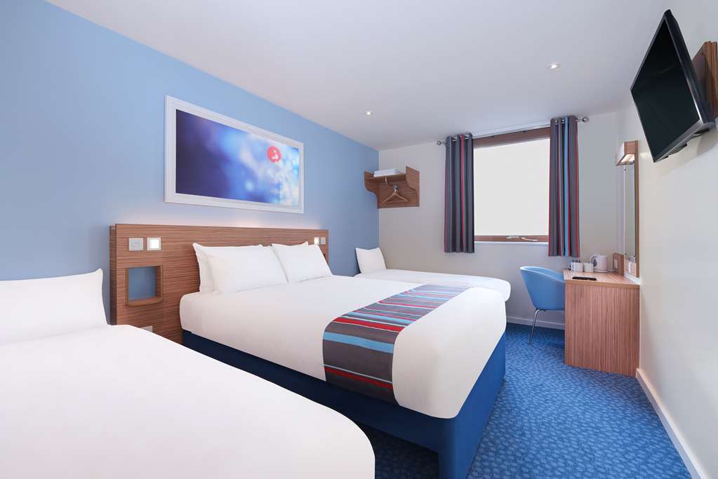 Travelodge Plymouth Roborough Quarto foto