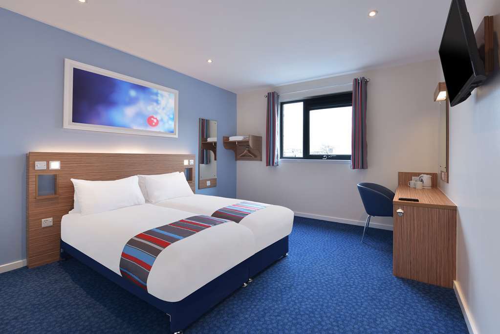 Travelodge Plymouth Roborough Quarto foto